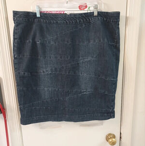 Lane Bryant Dark Wash Denim Bandage Skirt in Size 22